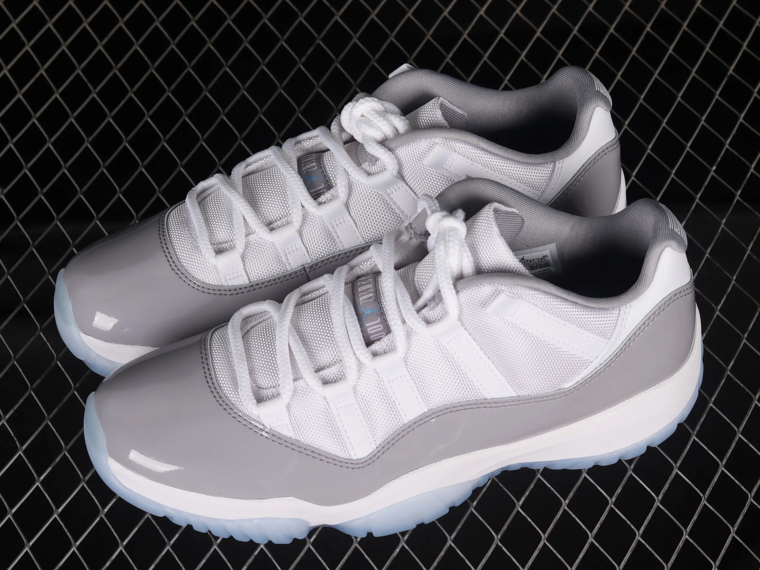 All categories Air Jordan Jordan series basketball shoes Air Jordan 11 LJR version Air Jordan 11 Low "Cement Grey" AJ11 Joe 11 cool gray low-top basketball shoes AV2187-140